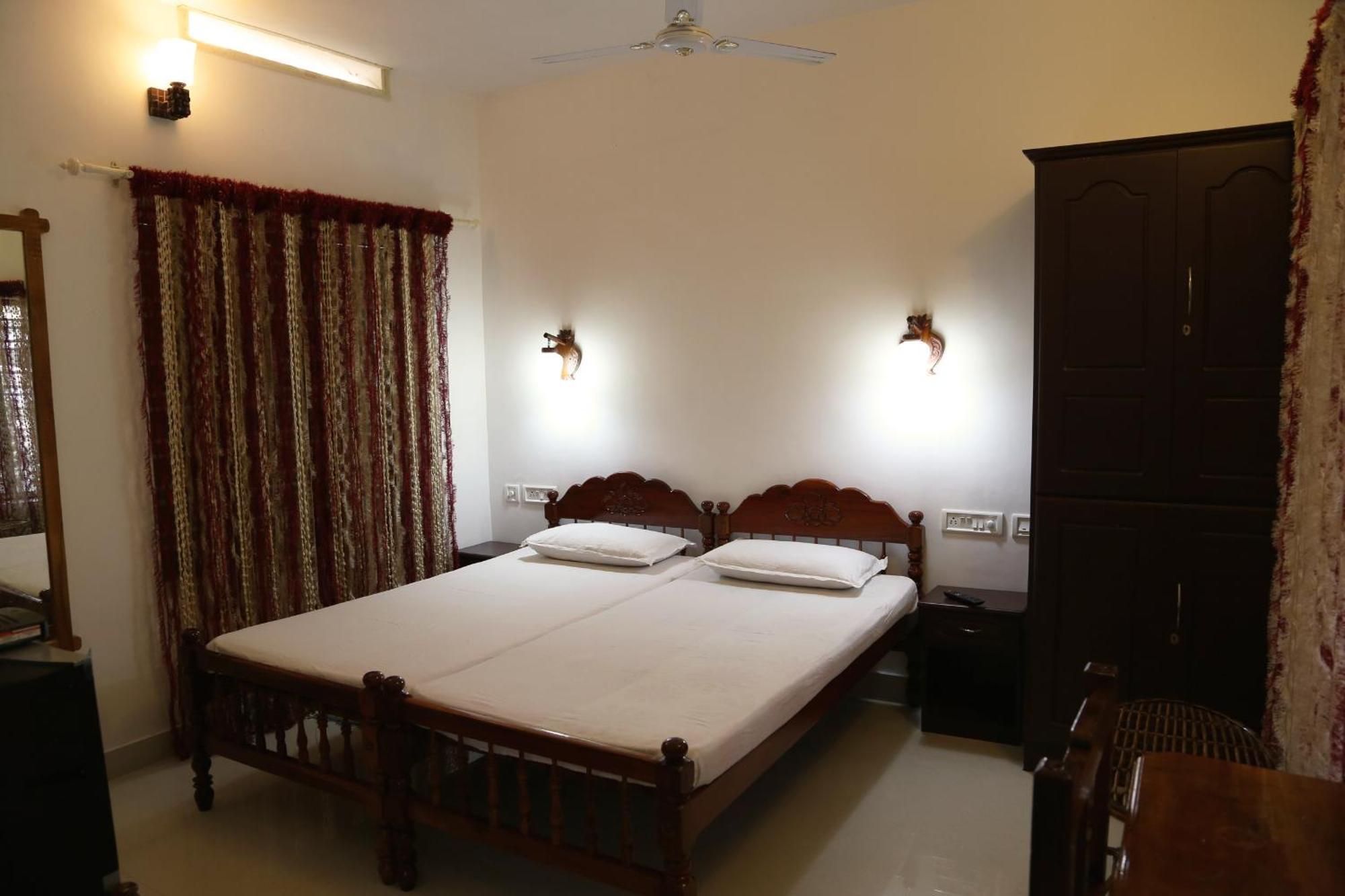 Sangeeth Beach Resort โกวาลัม ภายนอก รูปภาพ