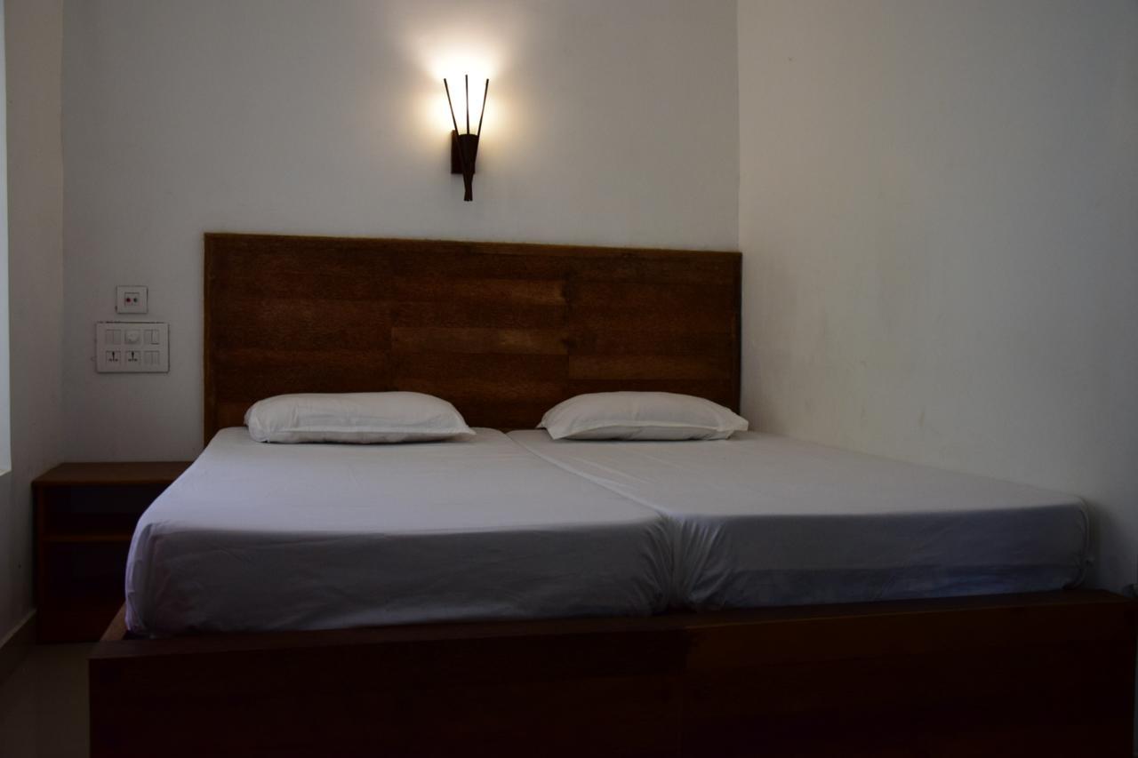 Sangeeth Beach Resort โกวาลัม ภายนอก รูปภาพ